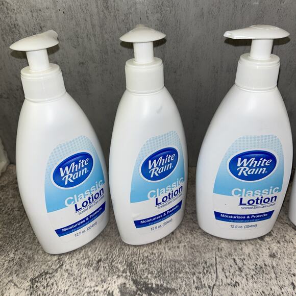 5x White Rain Classic Lotion Moisturizes & Protects Skin w/ Pump 12 oz Each - Picture 2 of 5